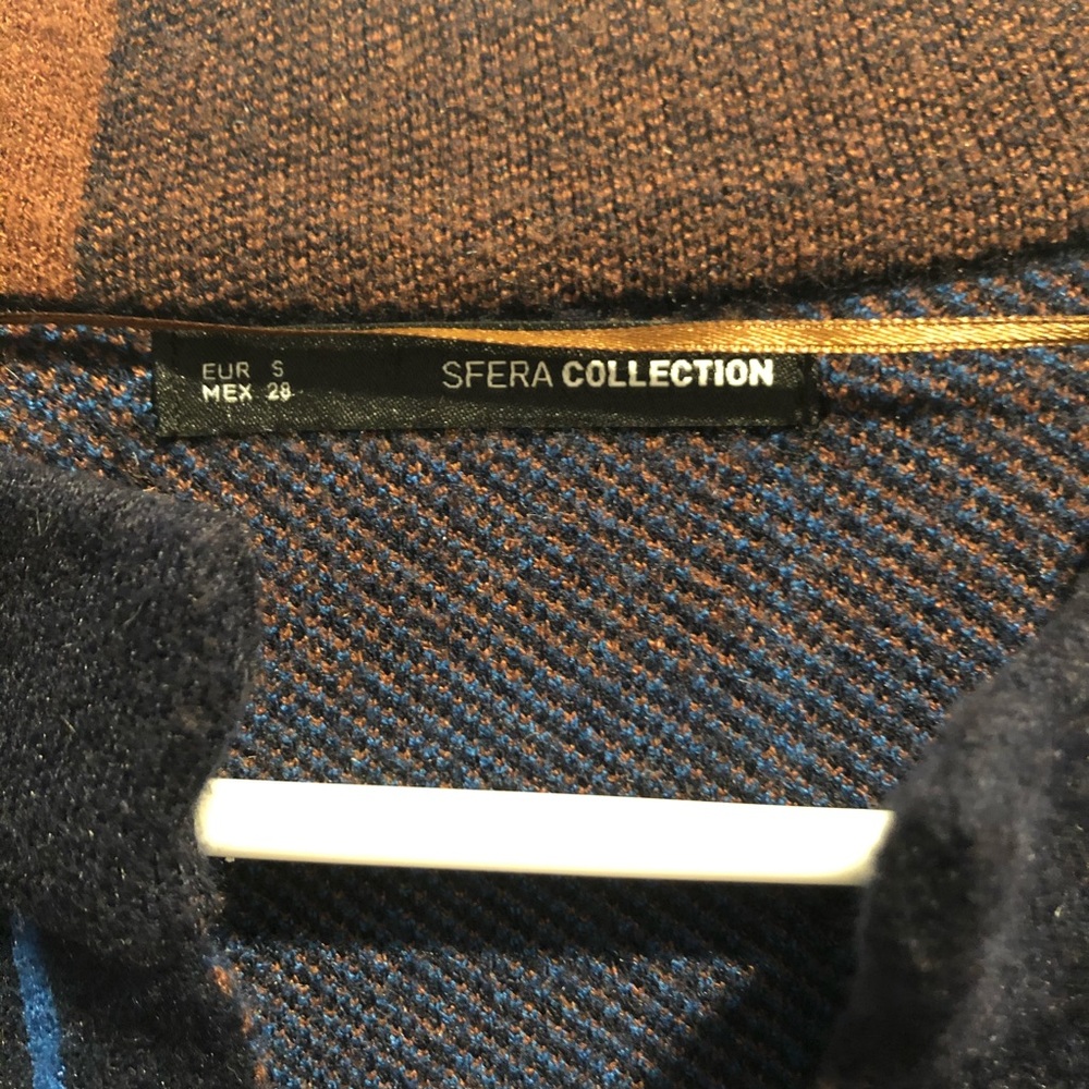 Sfera Collection Cardigan - Picture 3 of 4